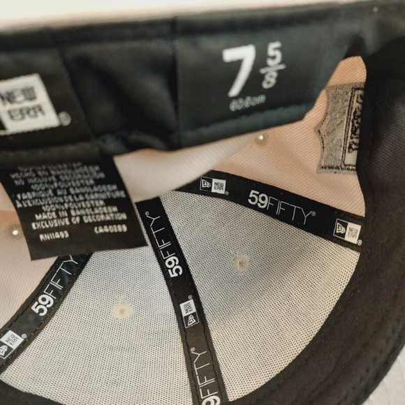 59Fifty New Era Size 7 5/8 Las Vegas Raiders Fitted Hat Cap Low Profile Curved - Picture 7 of 7